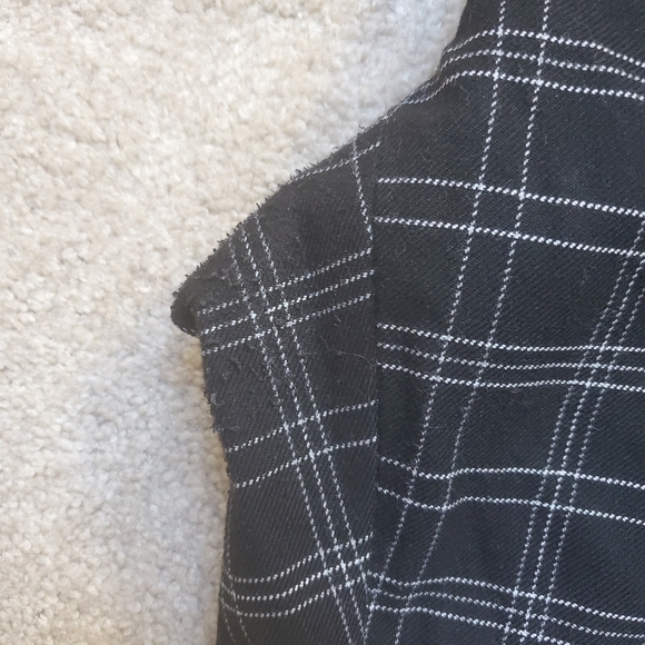 White House Black Market slimankle Pants - Picture 4 of 5